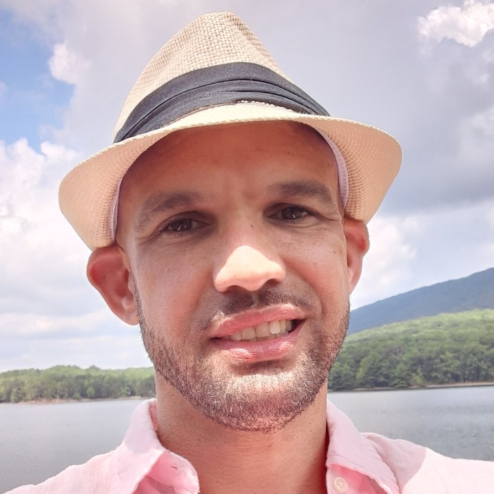 Meet your Posher, Sydney